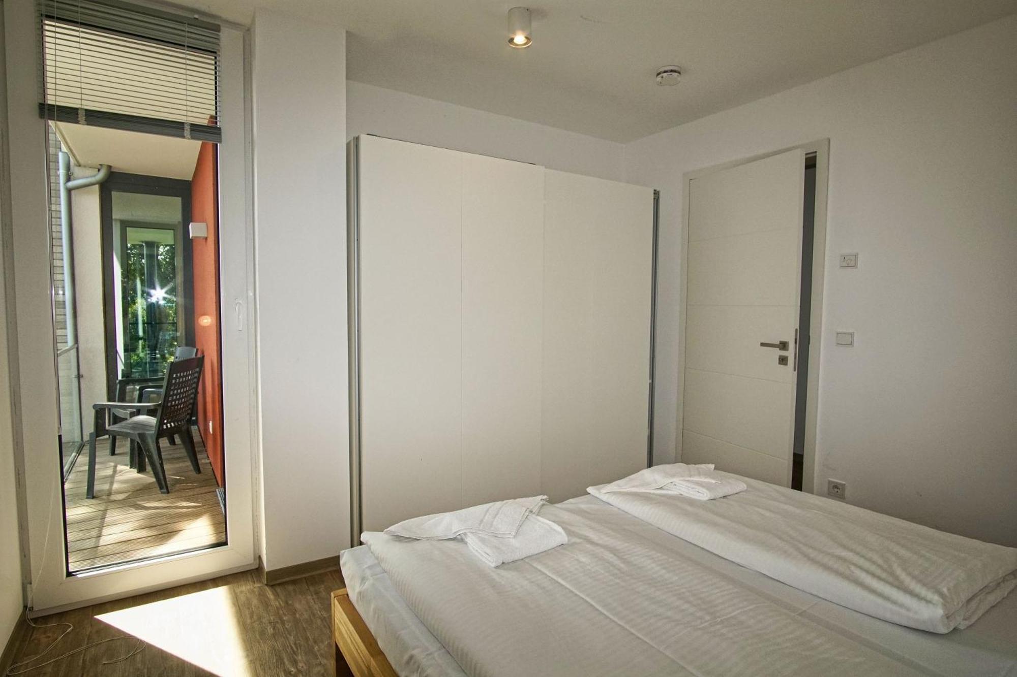 Haus Hafenkieker Fewo 08 - Balkon, Hafenblick Putbus Exteriér fotografie